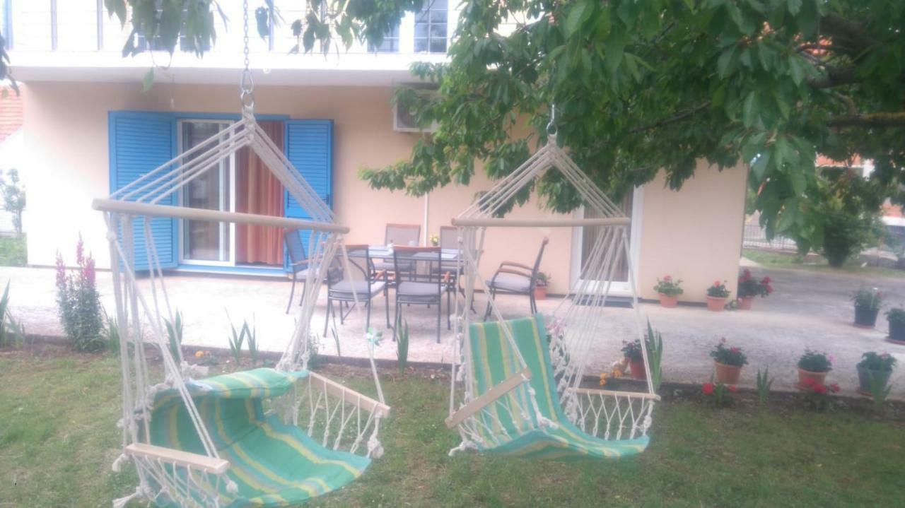 Holiday Home Anita Unesic Luaran gambar